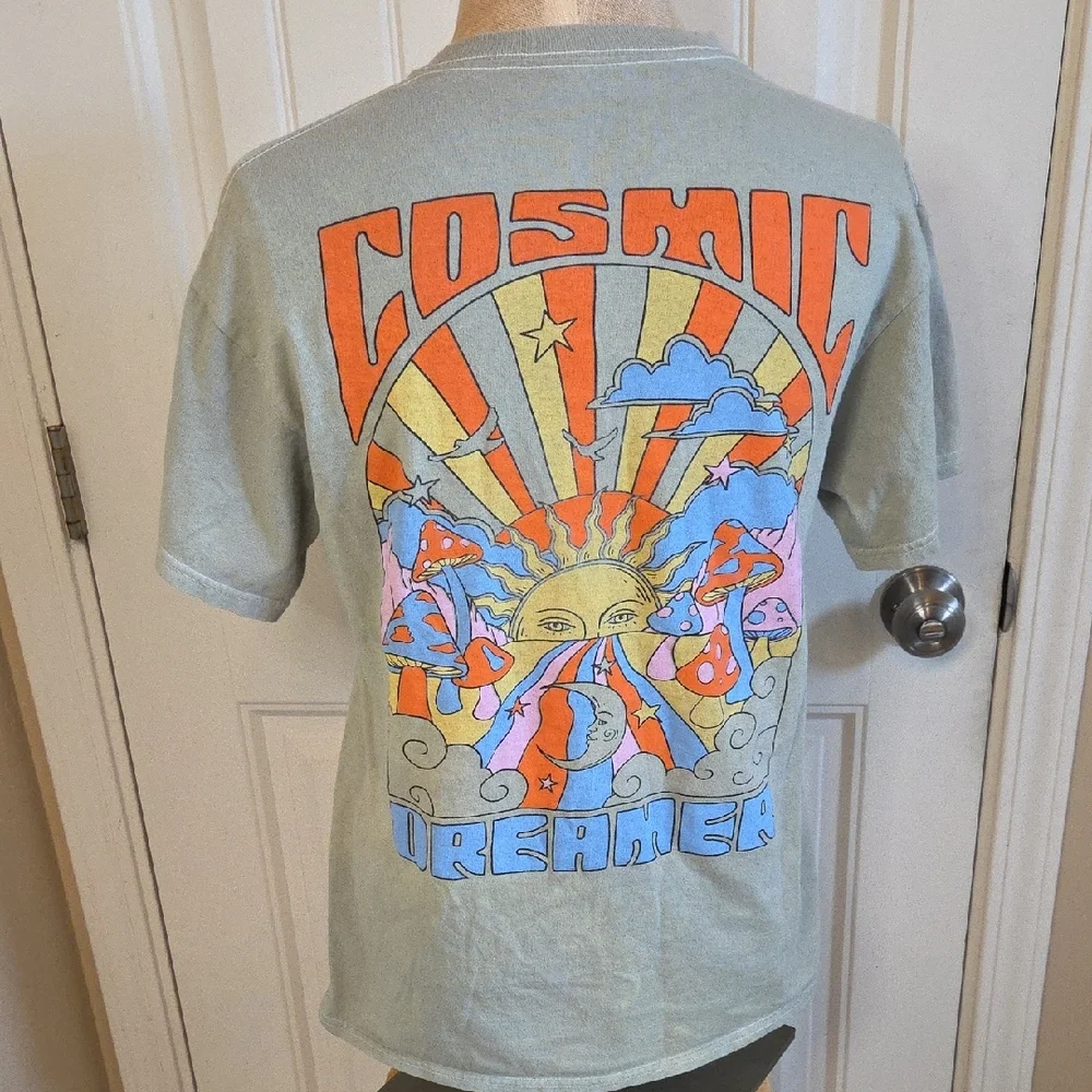 Cosmic Dreamer Sun Mushroom Short Sleeve Light Green Tshirt - Picture 2 of 7